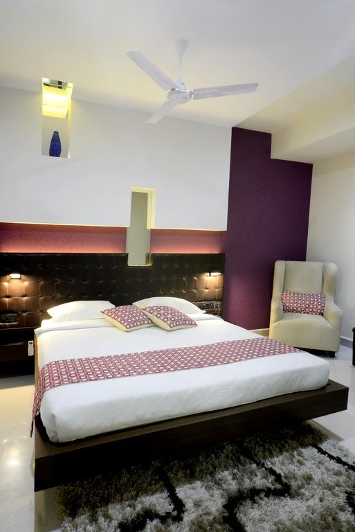 Hotel Serenity La Vista Haïdarabad Extérieur photo
